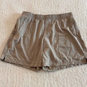 All in Motion Khaki/Gray Elastic Shorts / L